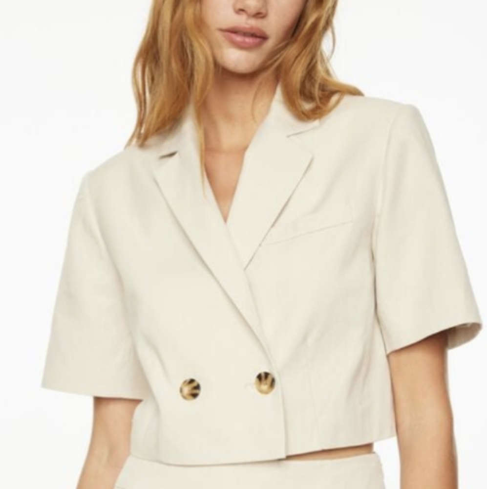 Short Sleeve Cropped Blazer